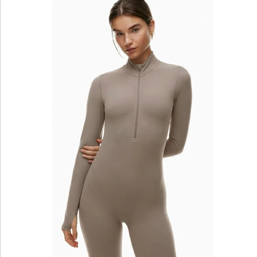 Aritzia Tna Border Jumpsuit New Small - Picture 16 of 16